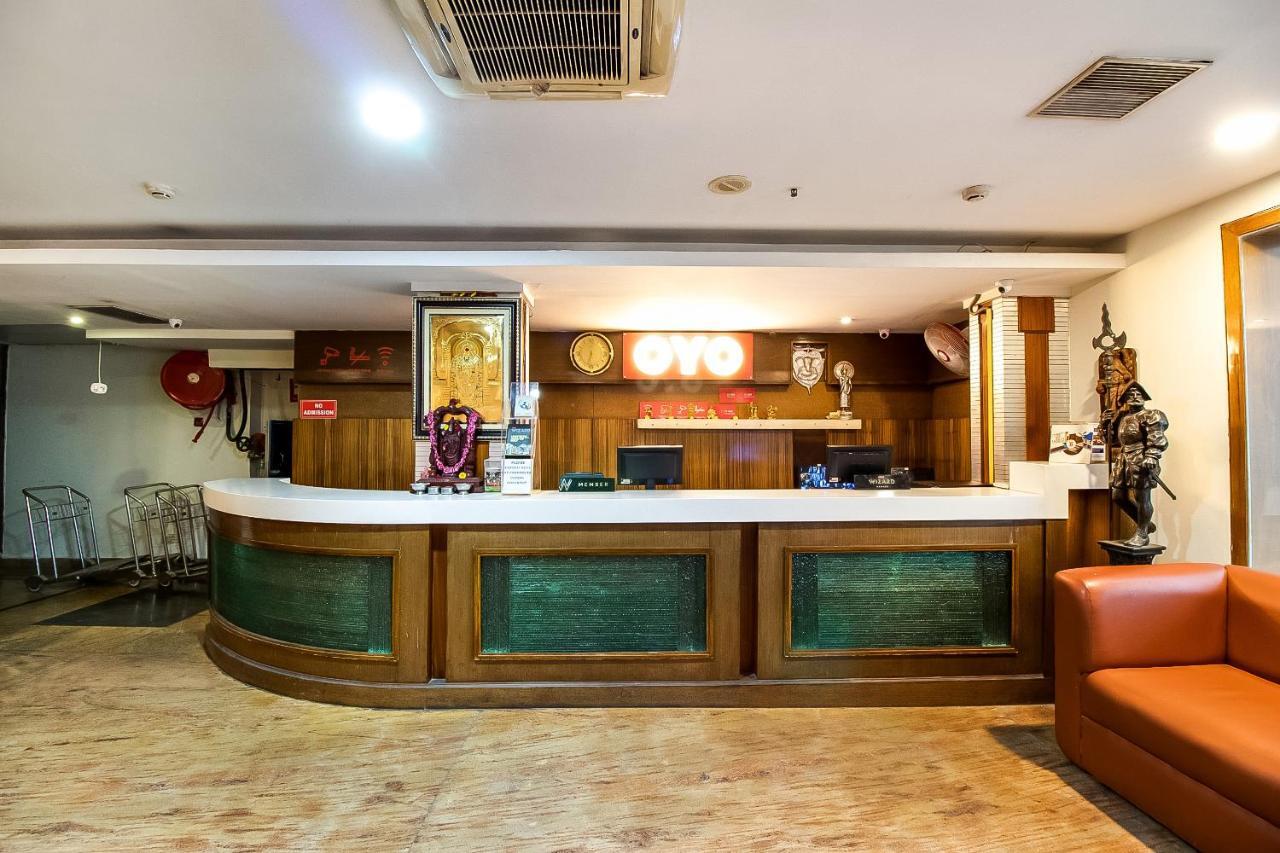 Oyo Flagship 9115 Hotel Udayee International Tirupati Exteriér fotografie