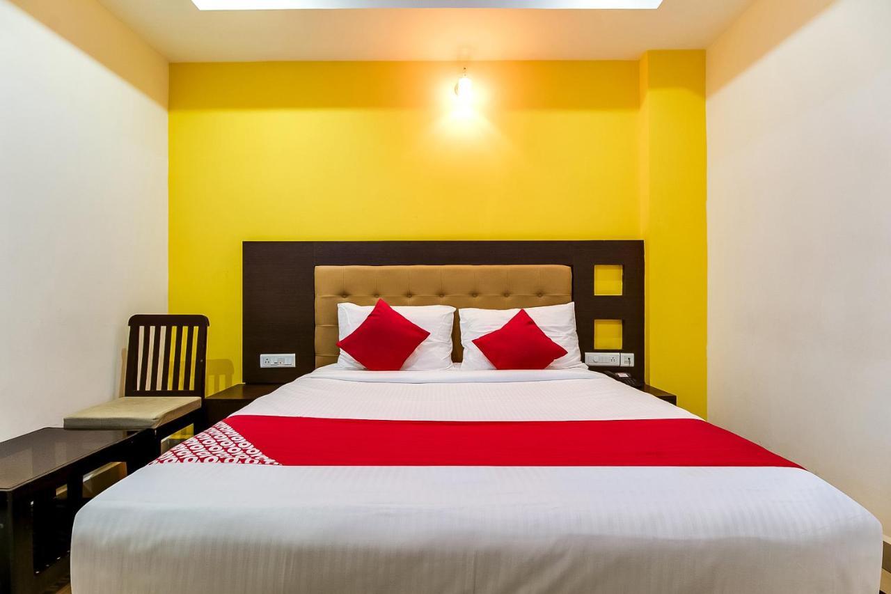Oyo Flagship 9115 Hotel Udayee International Tirupati Exteriér fotografie